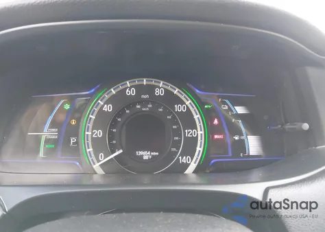 2015 Honda Accord Hybrid Ex-L z USA, uszkodzony, nr VIN 1HGCR6F54FA009684